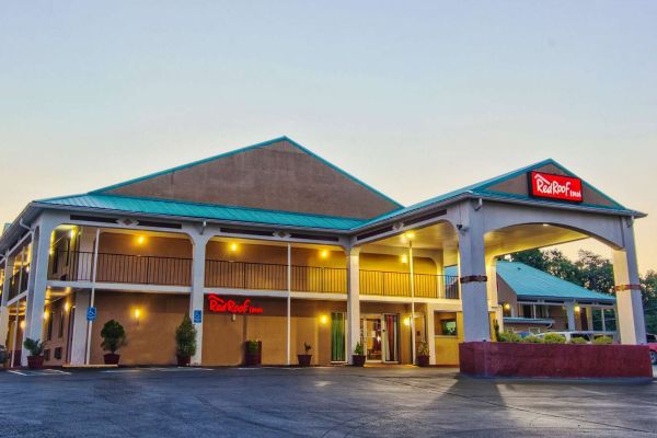 Hotel Red Roof Crossville (Woodlawn)